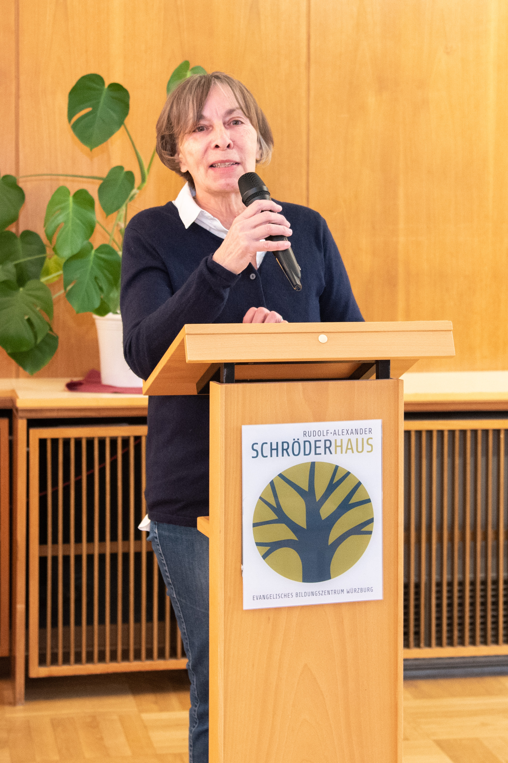 Leserbrief zum Leitartikel von Daniel Wirsching in der Mainpost (24.01.23)